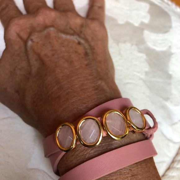 Rose quartz and leather wrap bracelet.  L👀K! - Picture 2 of 4